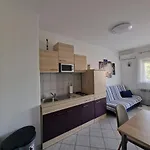 Sostaric Apartment *