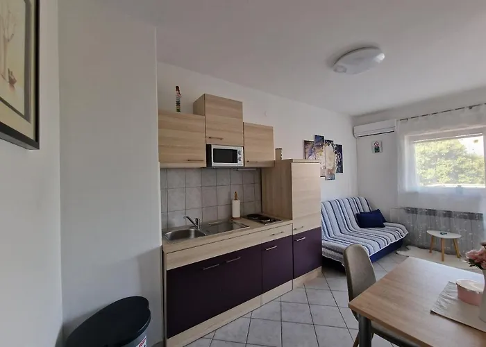 Sostaric Appartement *